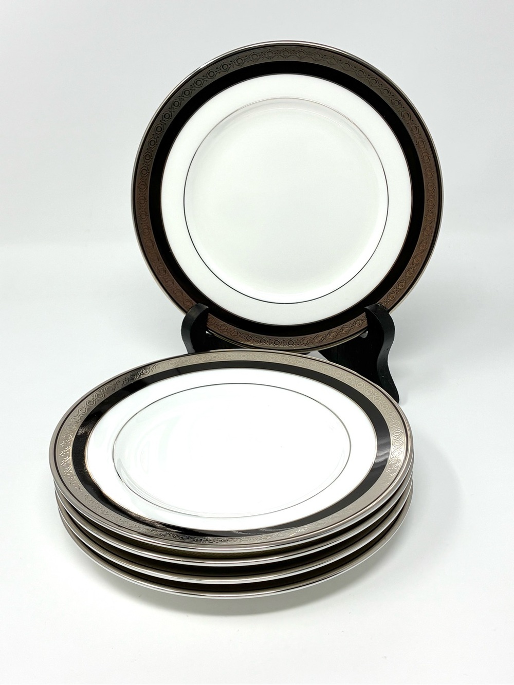 Waterford Colleen Fine China Bread & Butter Plates Set Of 5 Black & Platinum